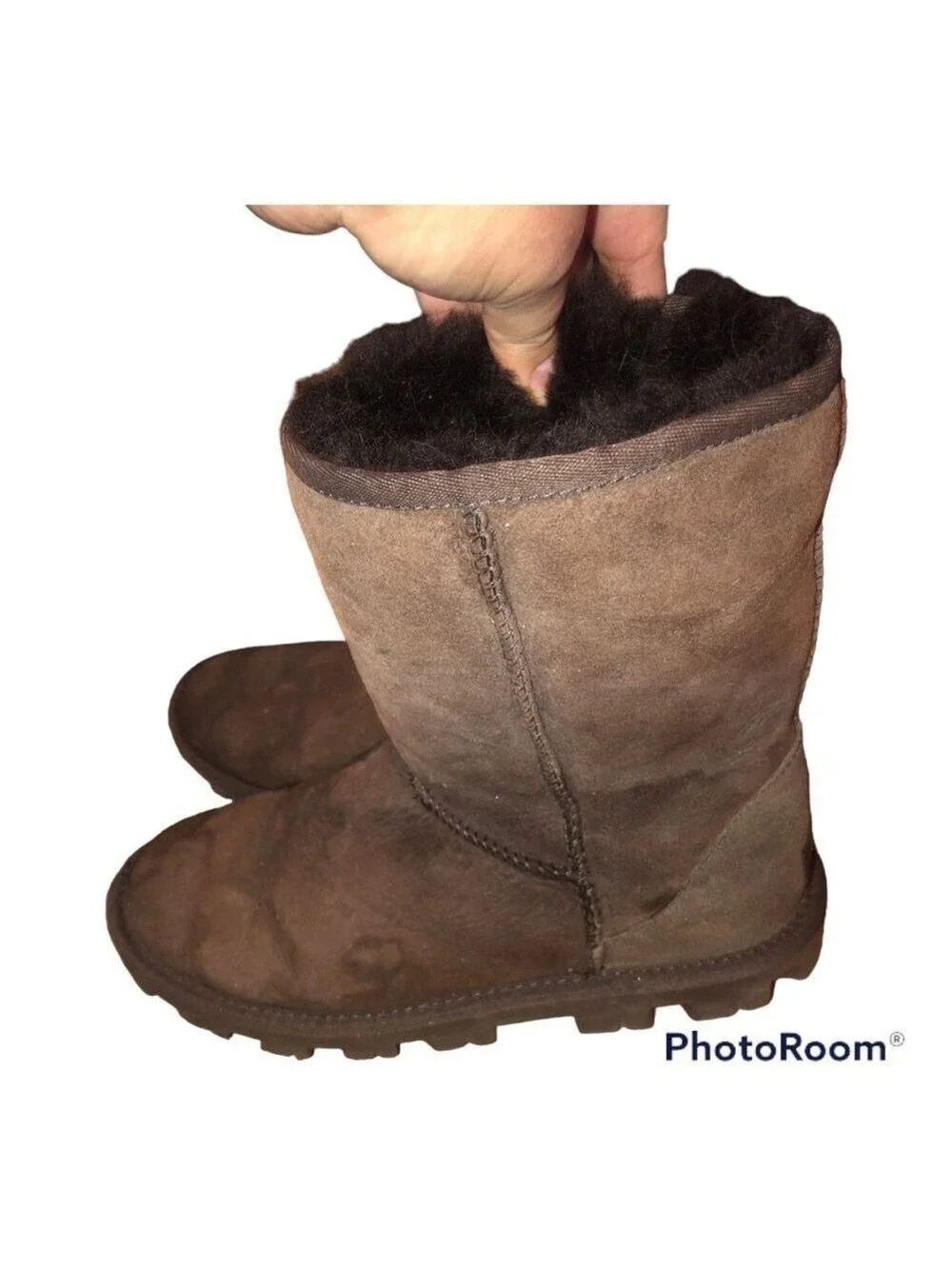 Ugg Essential Short Classic Boot